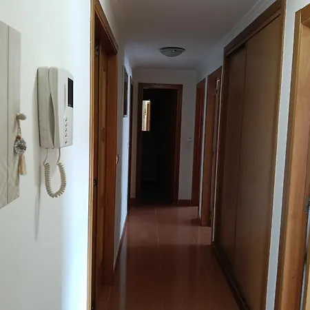 Piso En De 3 Con Terraza Y Cerca De La Playa *