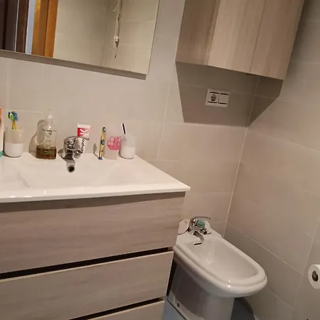 Piso En De 3 Con Terraza Y Cerca De La Playa